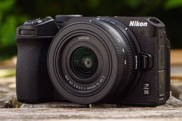 Z30 Nikon Z30 